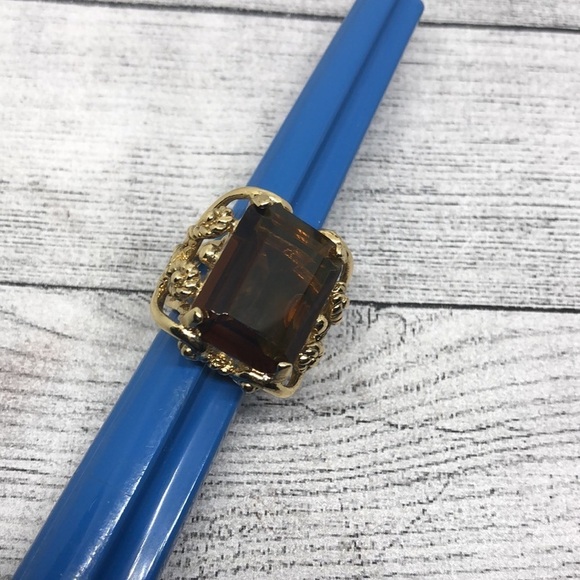 Ralph Lauren Gold Ring with Amber Gemstone - Picture 10 of 10